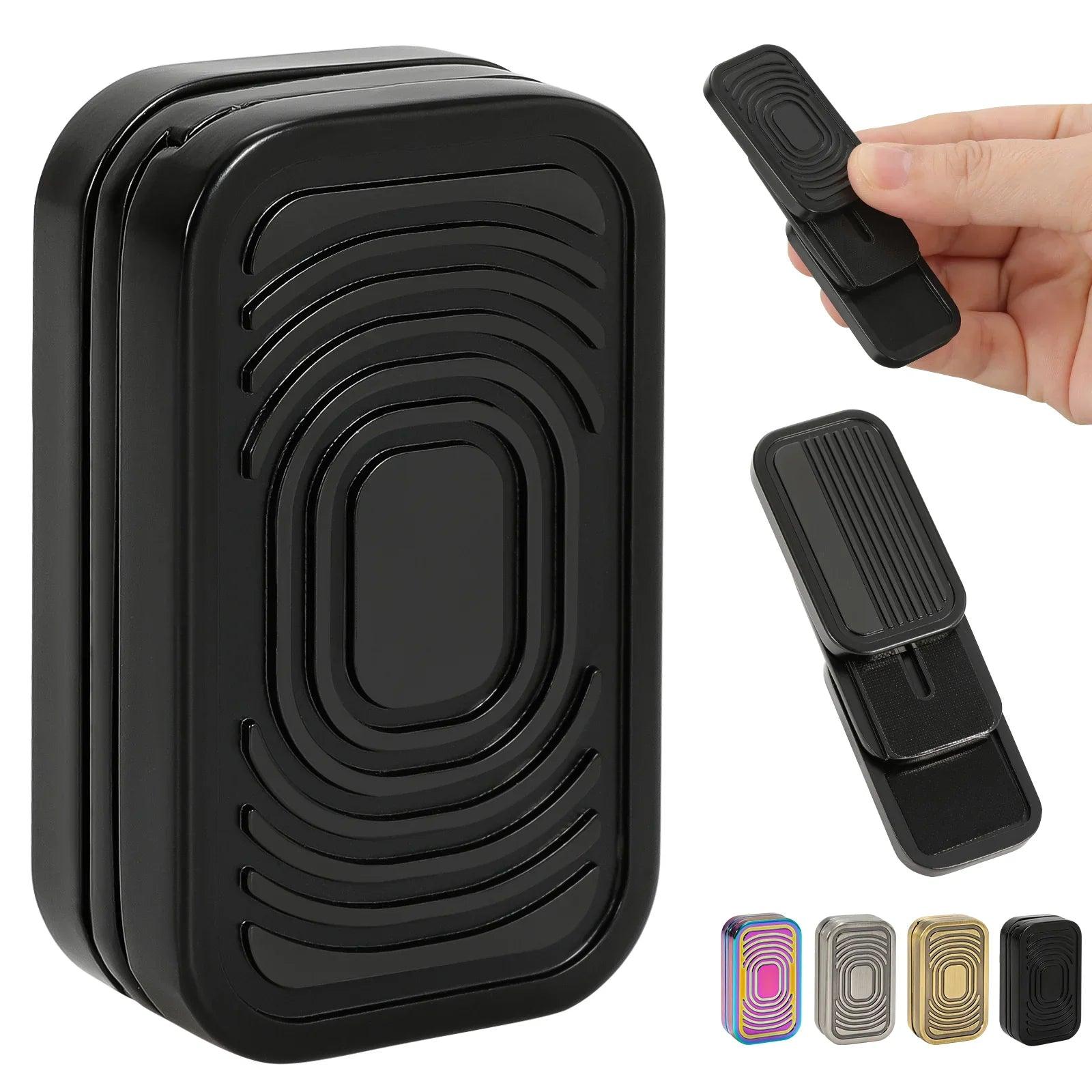 metal 3-layer magnetic fidget slider for adults, detail of the finish and mechanism